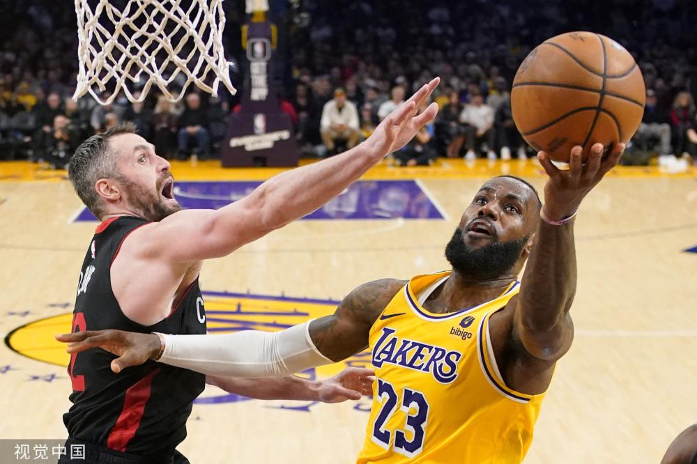 障提出了更 障提出了更