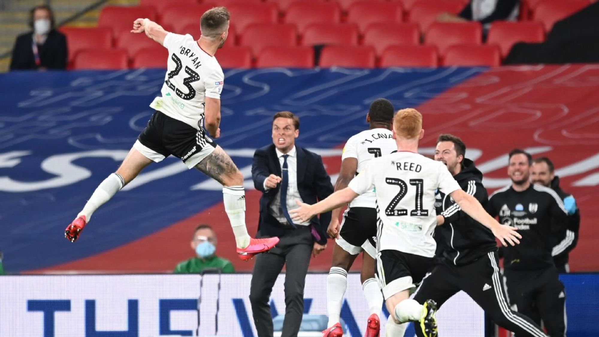 巴萨的防守 巴萨的防守