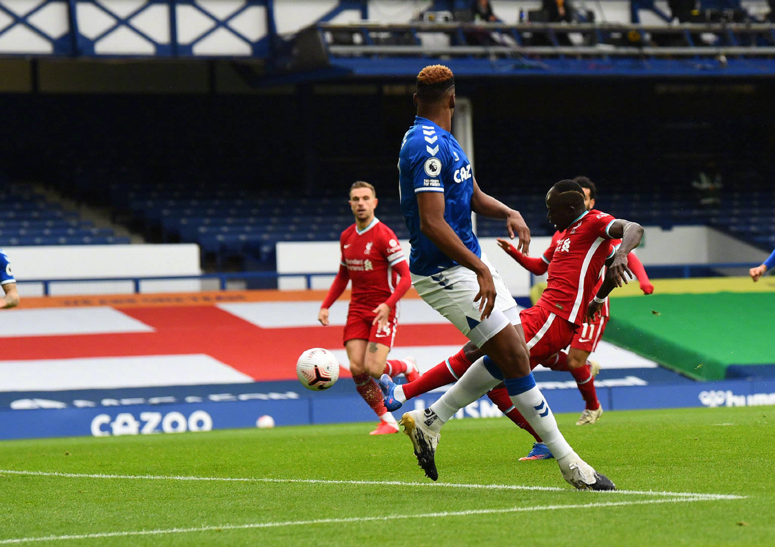 的深入和球 的深入和球